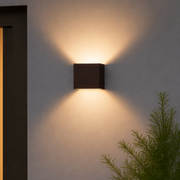 Arandela Duplo Facho Led Aura 4w 3000k Branco Quente Ip65 Café Alut