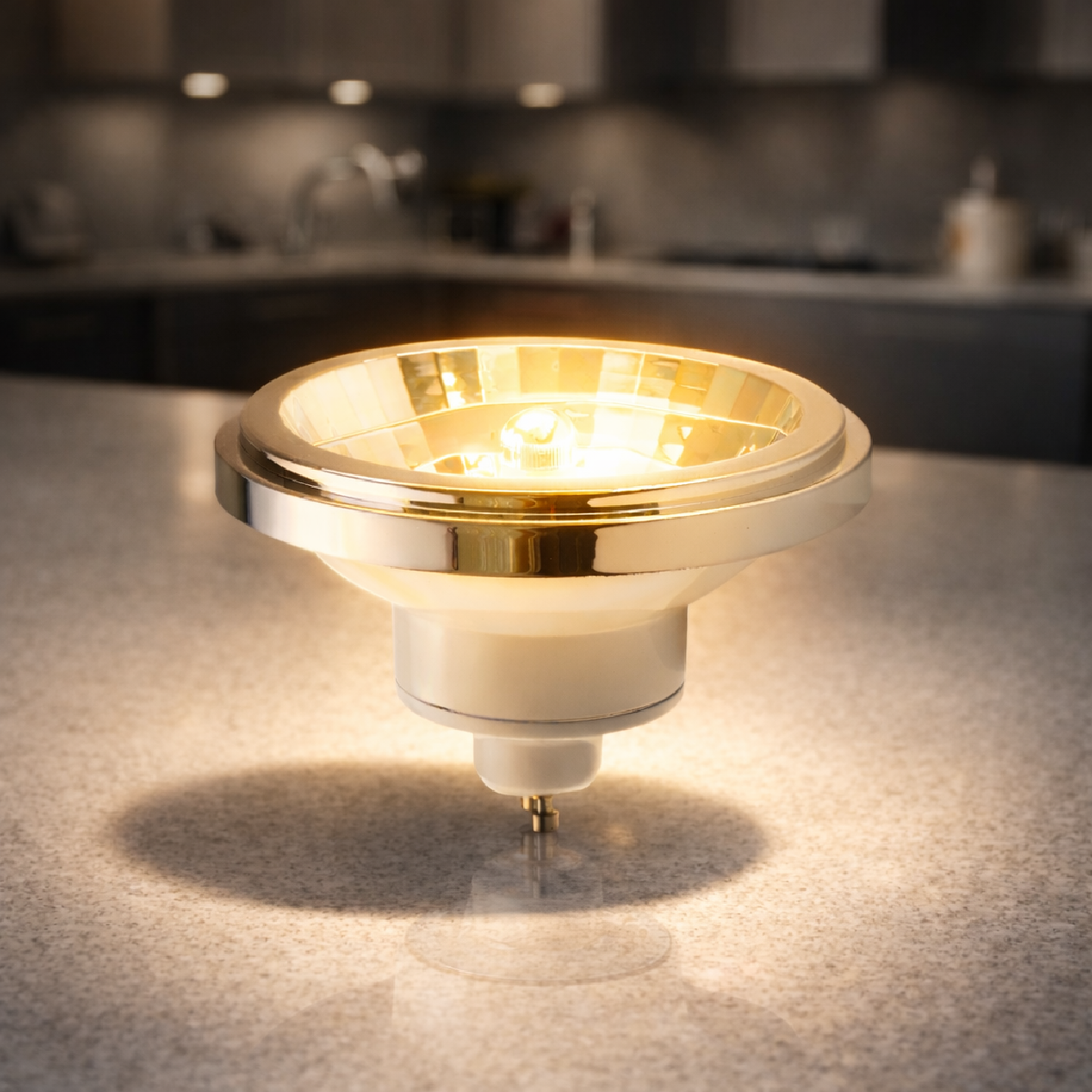 Lâmpada Led Ar111 12w 2700k Branco Quente GU10 Bivolt Branco Alut