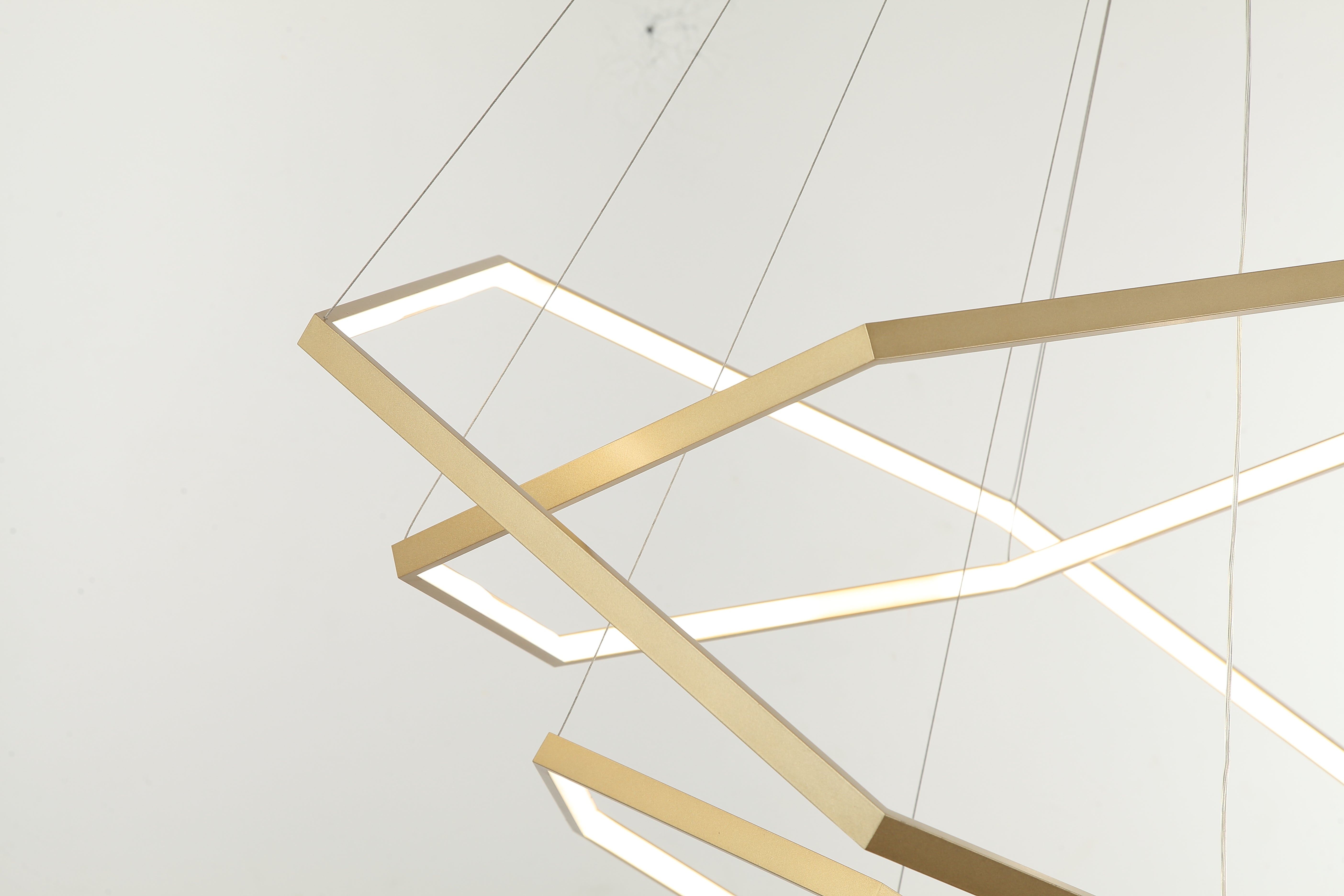 Luminária Pendente Led Nivus 80W Seleção de Temperatura Quente/Neutro/Frio Dourado Alut