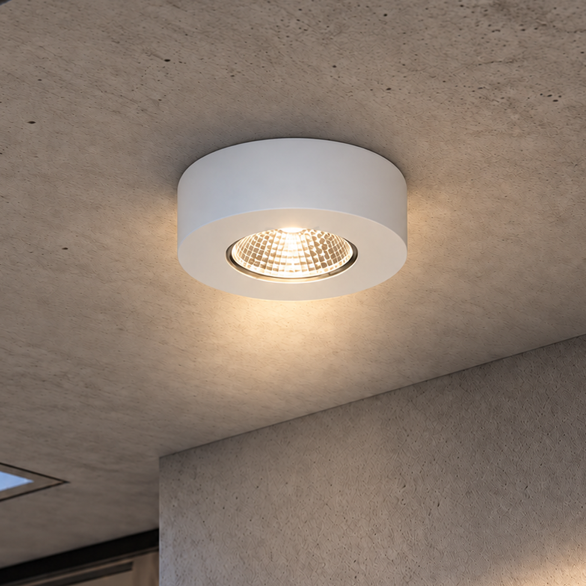 Spot Led Alumínio Beiral de teto 5w 3000k Branco Quente 8cm Bivolt Redondo Branco Alut