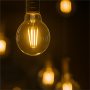 Lâmpada Led Pera Filamento Clear 15w 2700k Branco Quente E27 Alut